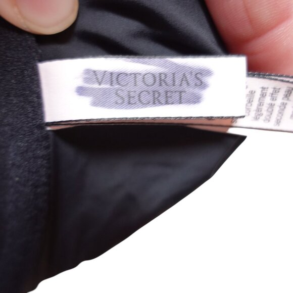 Victoria's Secret T-shirt Lightly Lined Demi Bra 34DD Black Front Closure Lace - Picture 5 of 8